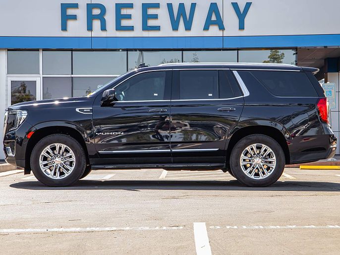 2023 GMC Yukon