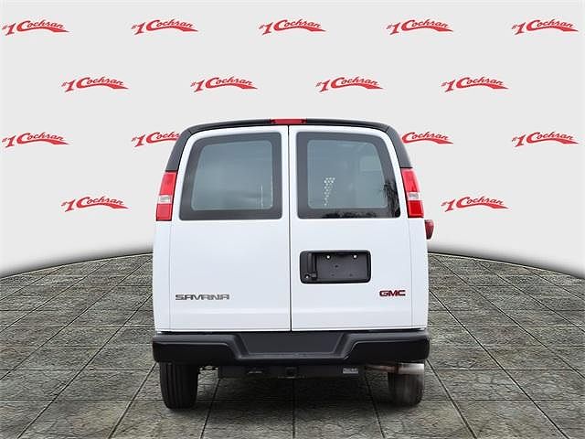 2025 GMC Savana