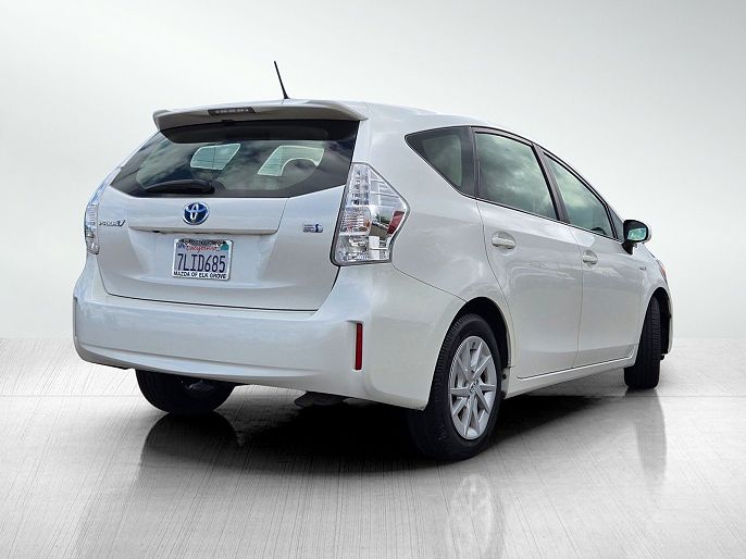 2014 Toyota Prius v