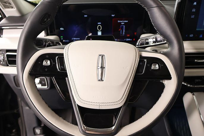 2026 Lincoln Aviator