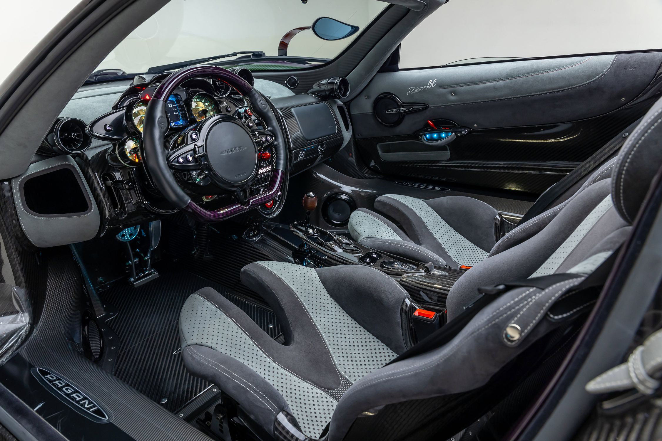 2020 Pagani Huayra