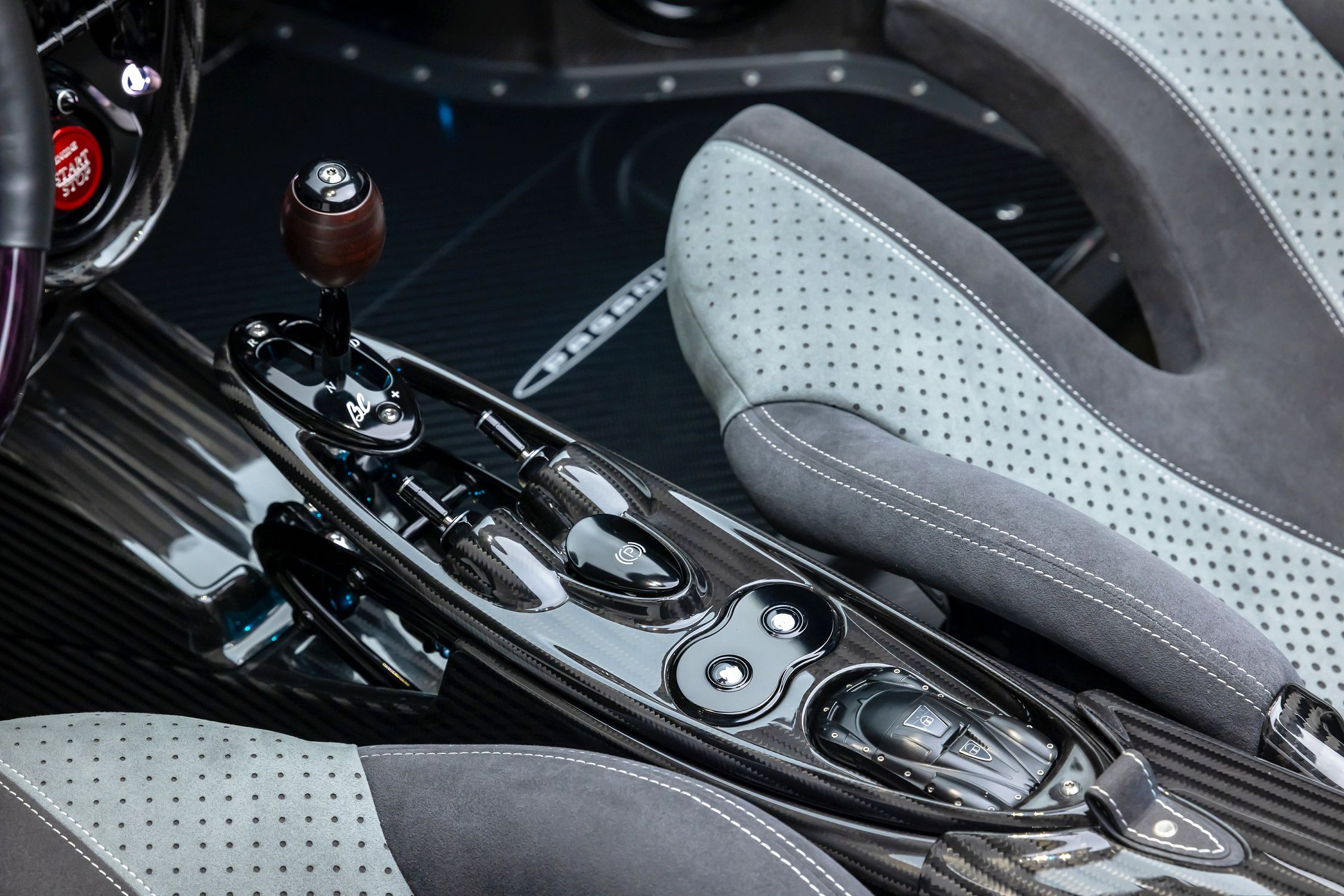 2020 Pagani Huayra