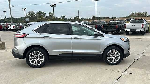 2023 Ford Edge