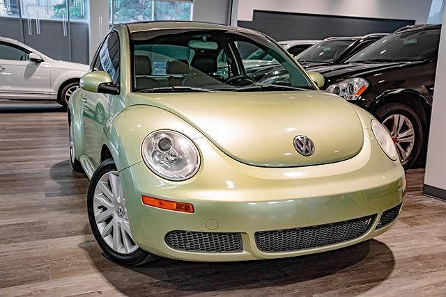 2008 Volkswagen New Beetle S image 0