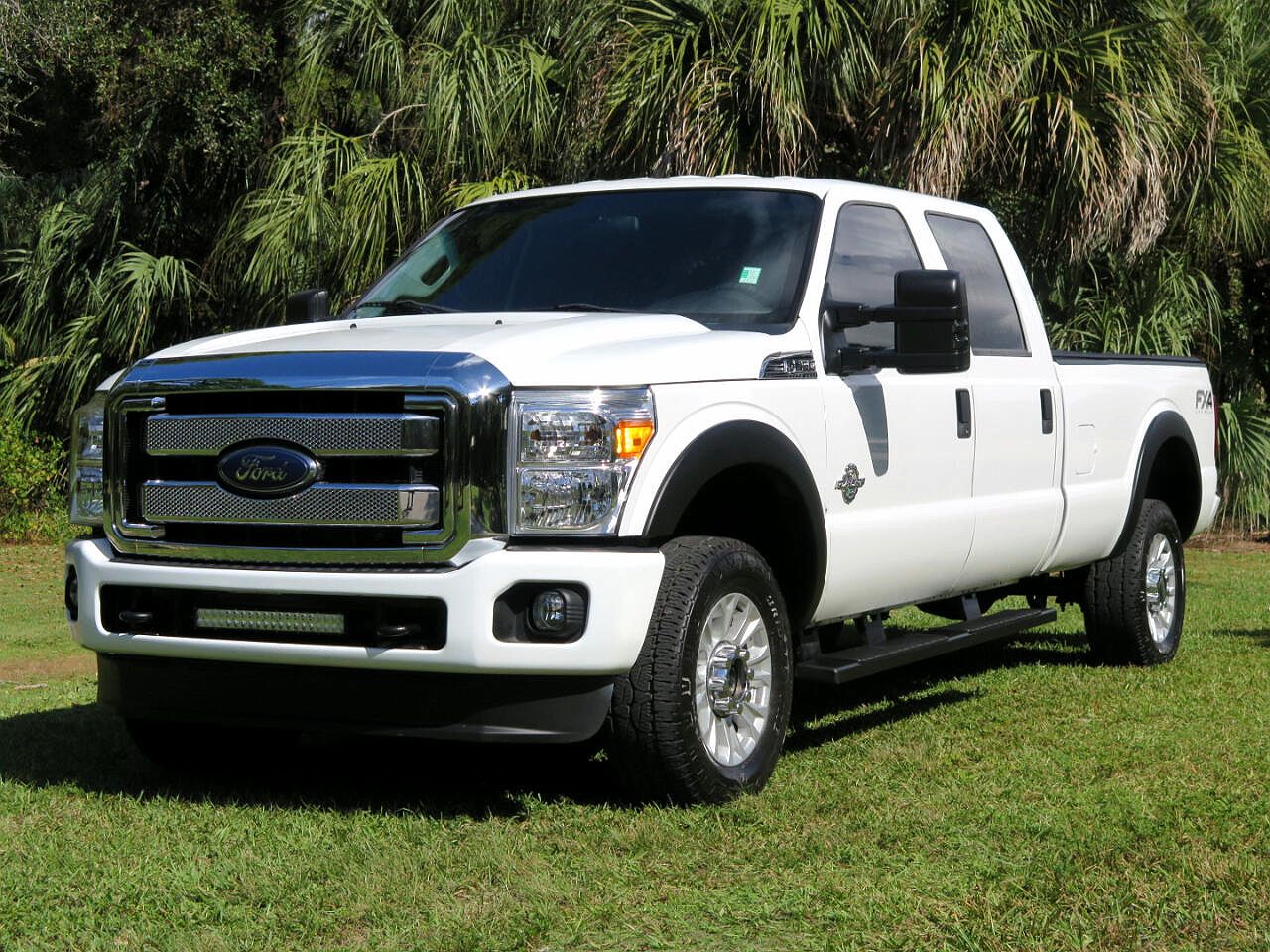 2013 Ford F-350 null image 1