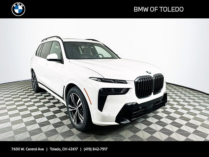 2025 BMW X7