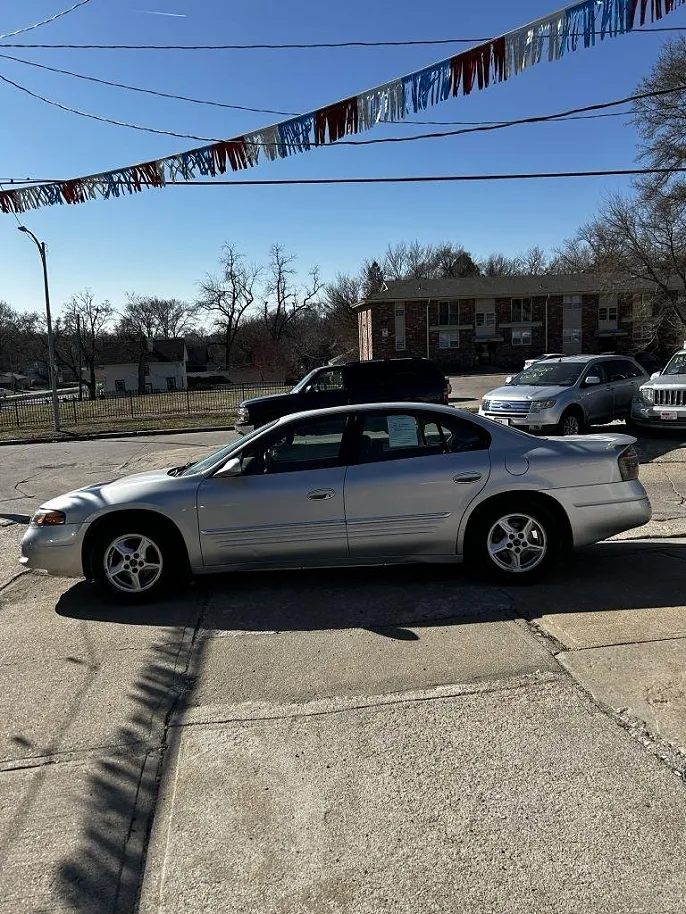 2002 Pontiac Bonneville