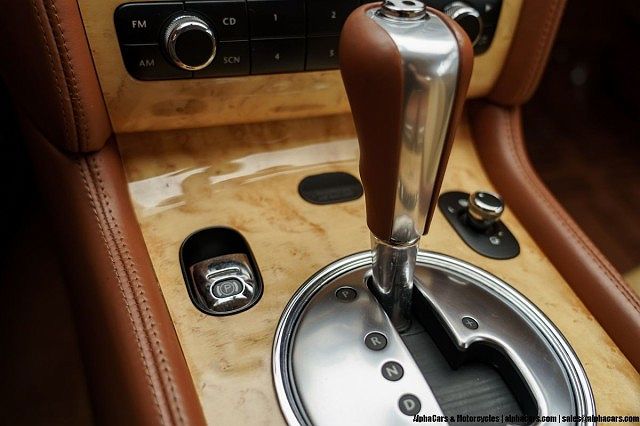 2005 Bentley Continental GT image 65