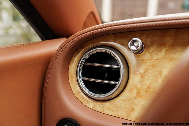 2005 Bentley Continental GT image 70