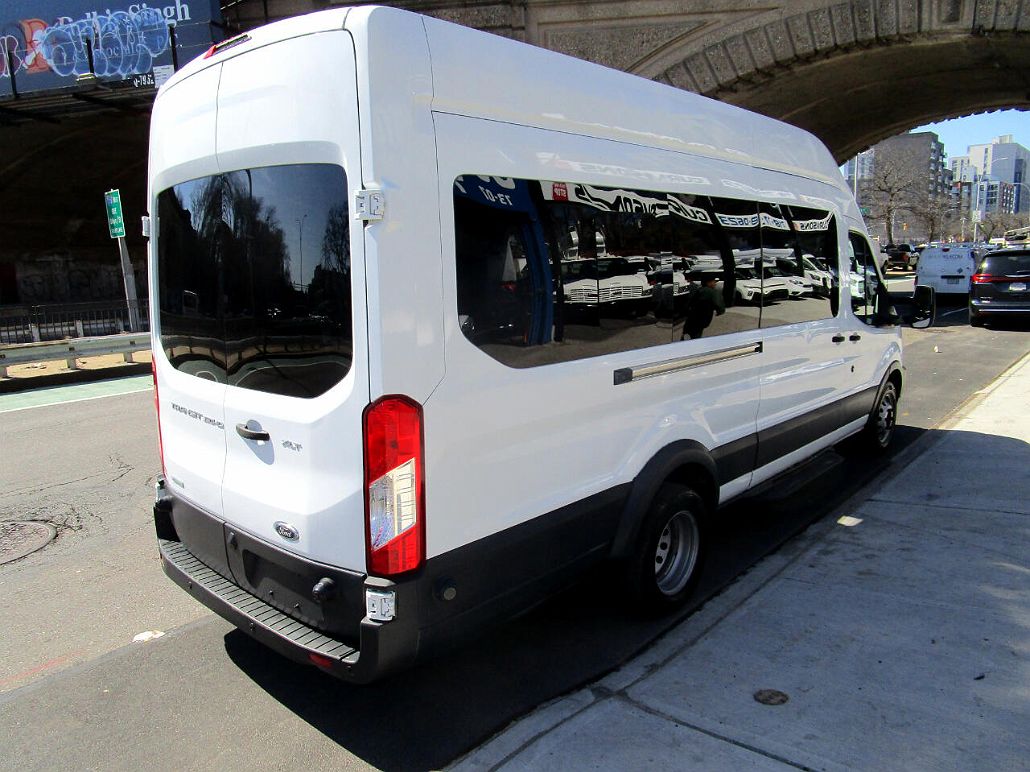 2015 Ford Transit XLT image 1