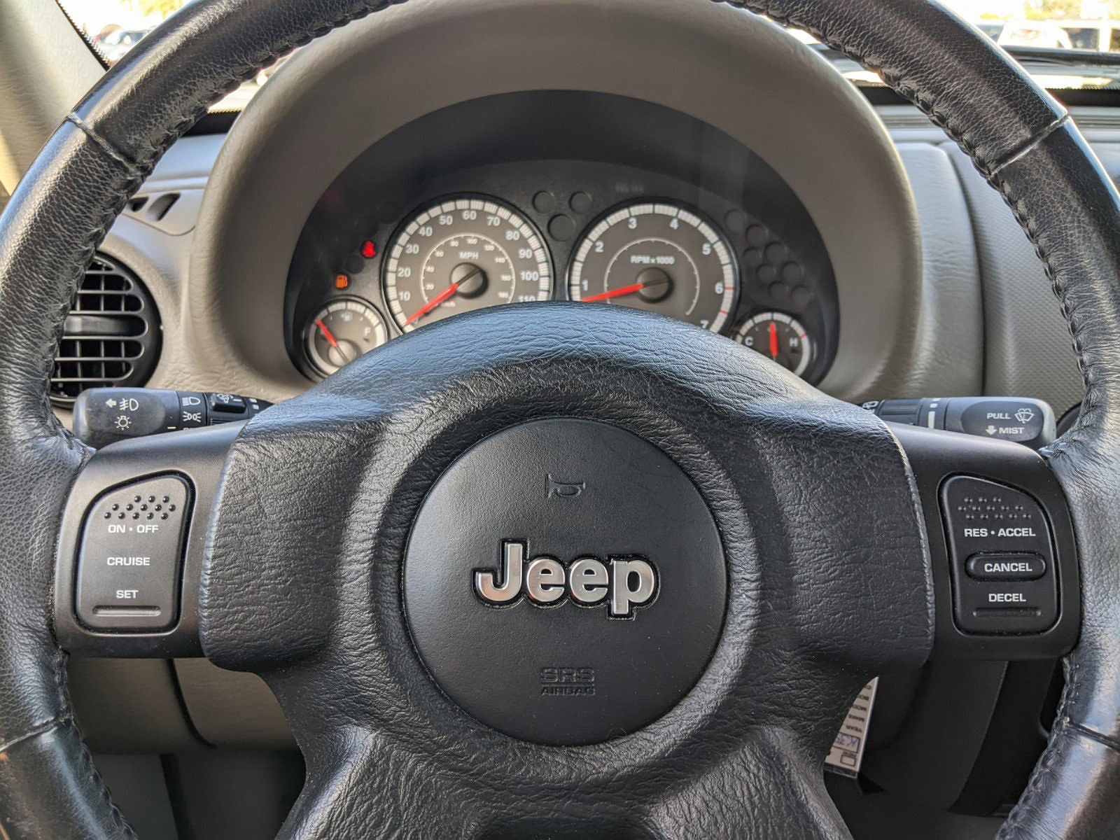 2006 Jeep Liberty Sport image 18
