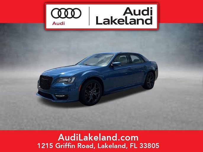 2023 Chrysler 300