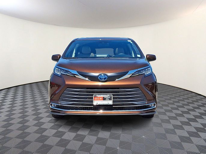 2023 Toyota Sienna
