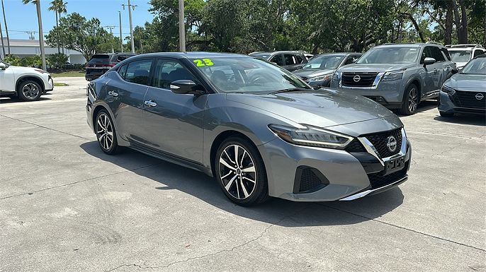 2023 Nissan Maxima