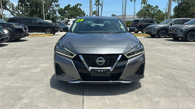 2023 Nissan Maxima