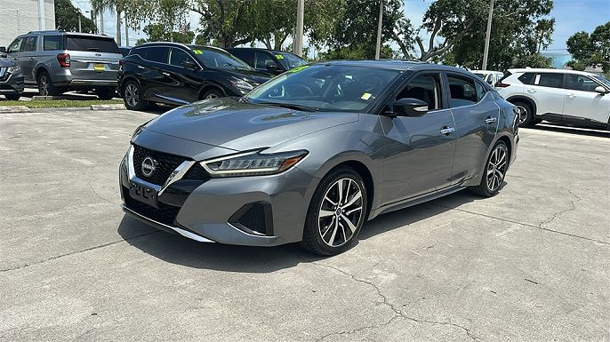 2023 Nissan Maxima