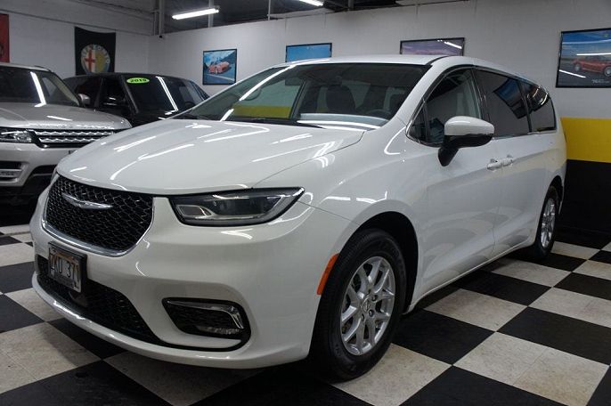 2023 Chrysler Pacifica
