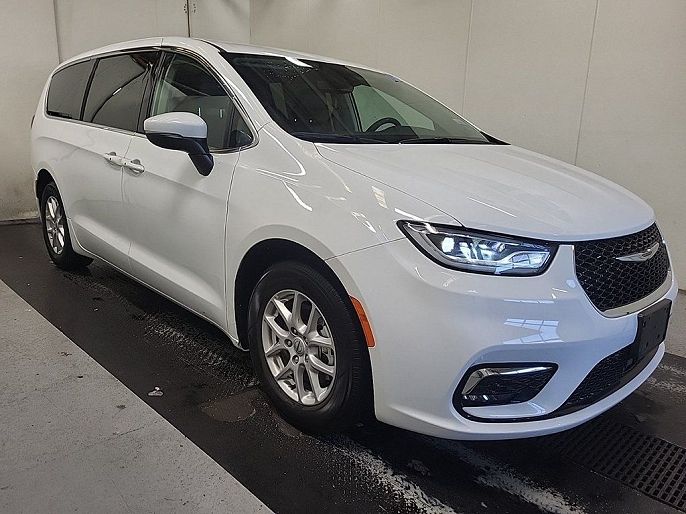 2023 Chrysler Pacifica