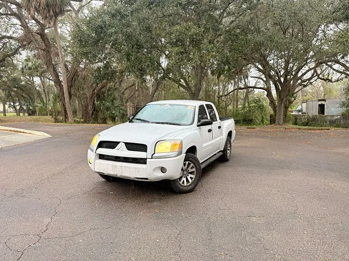 2008 Mitsubishi Raider