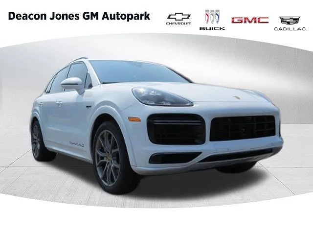 2022 Porsche Cayenne