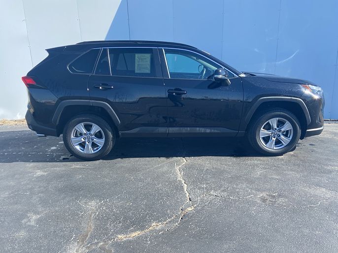 2023 Toyota RAV4