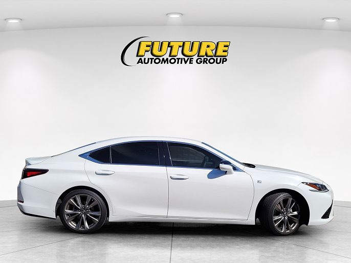 2021 Lexus ES