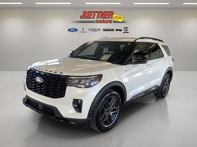 2025 Ford Explorer