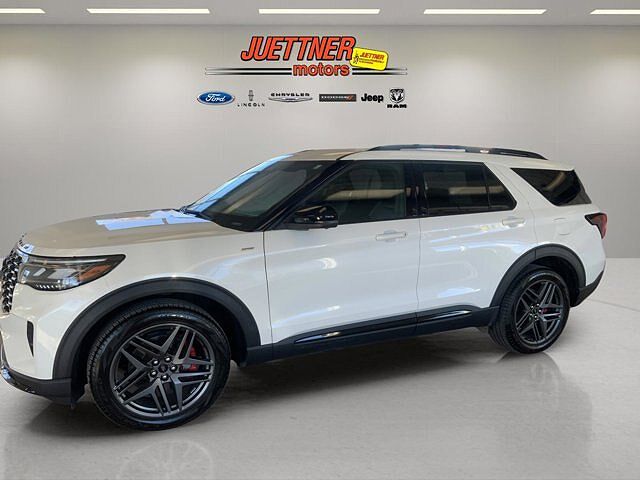 2025 Ford Explorer