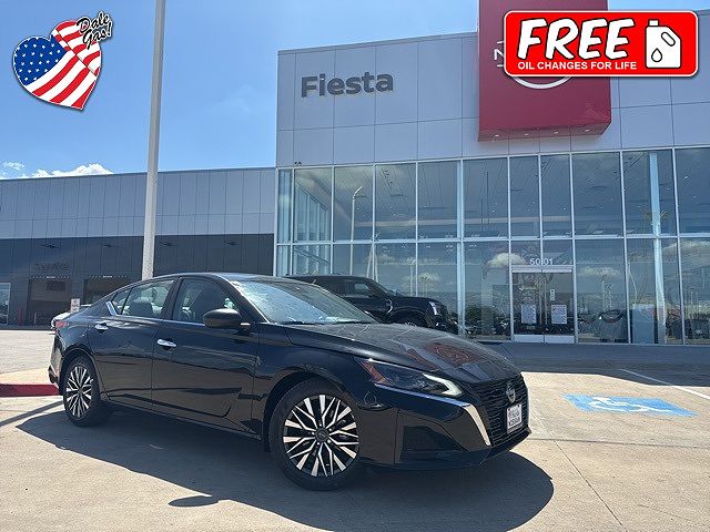 2025 Nissan Altima