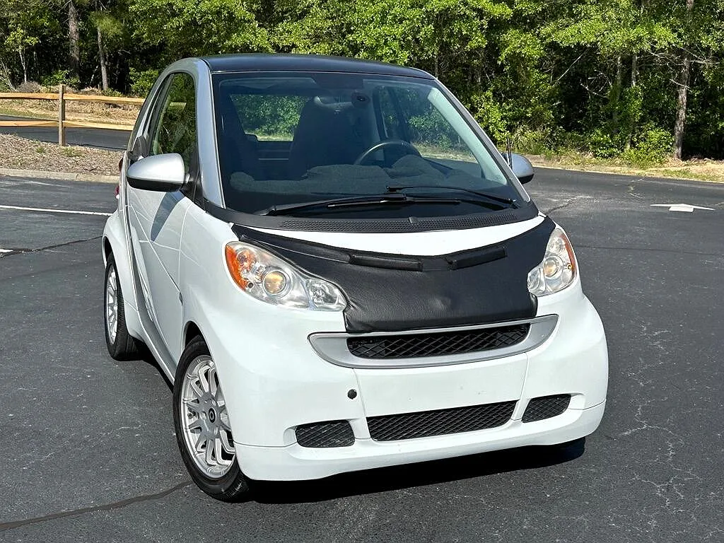 2012 Smart Fortwo Pure image 1