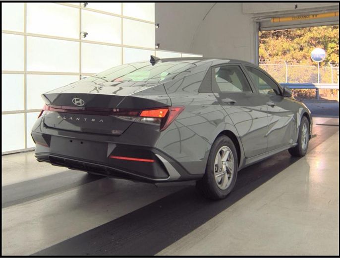 2025 Hyundai Elantra