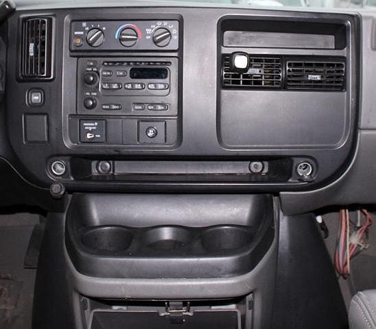 2007 Chevrolet Express 3500 image 15
