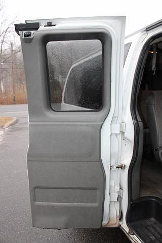 2007 Chevrolet Express 3500 image 59