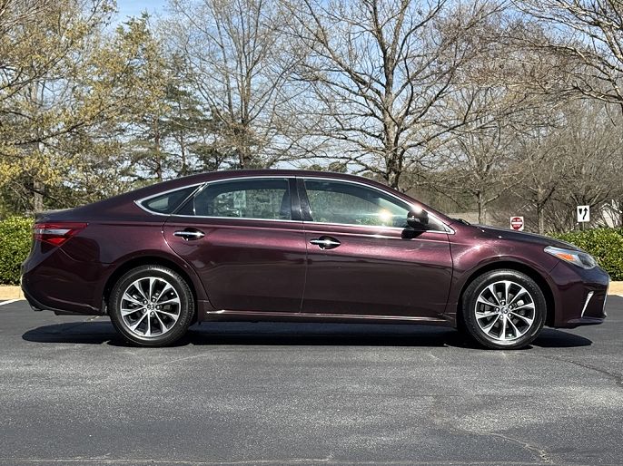 2017 Toyota Avalon