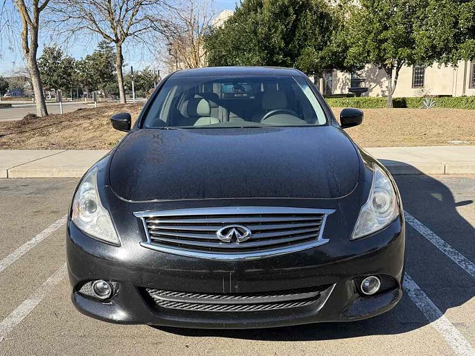 2010 Infiniti G37