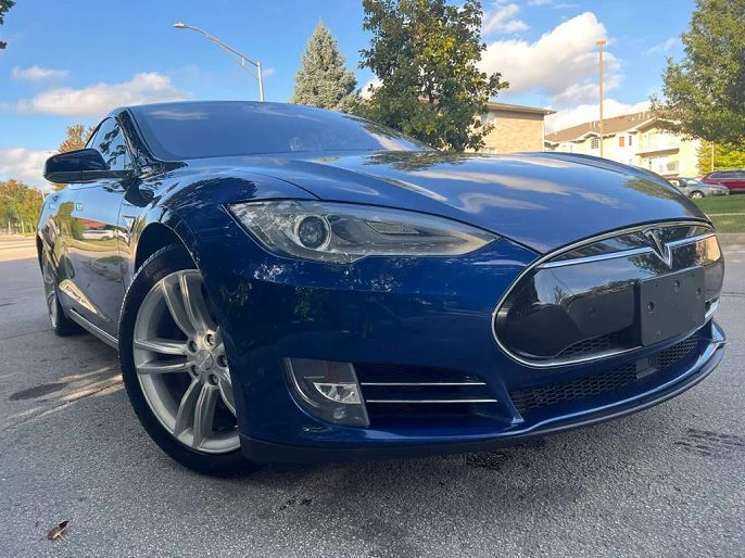 2015 Tesla Model S
