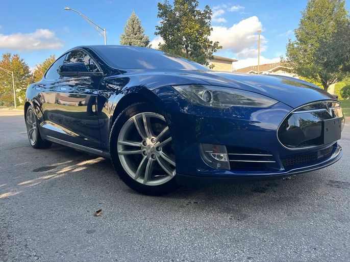 2015 Tesla Model S