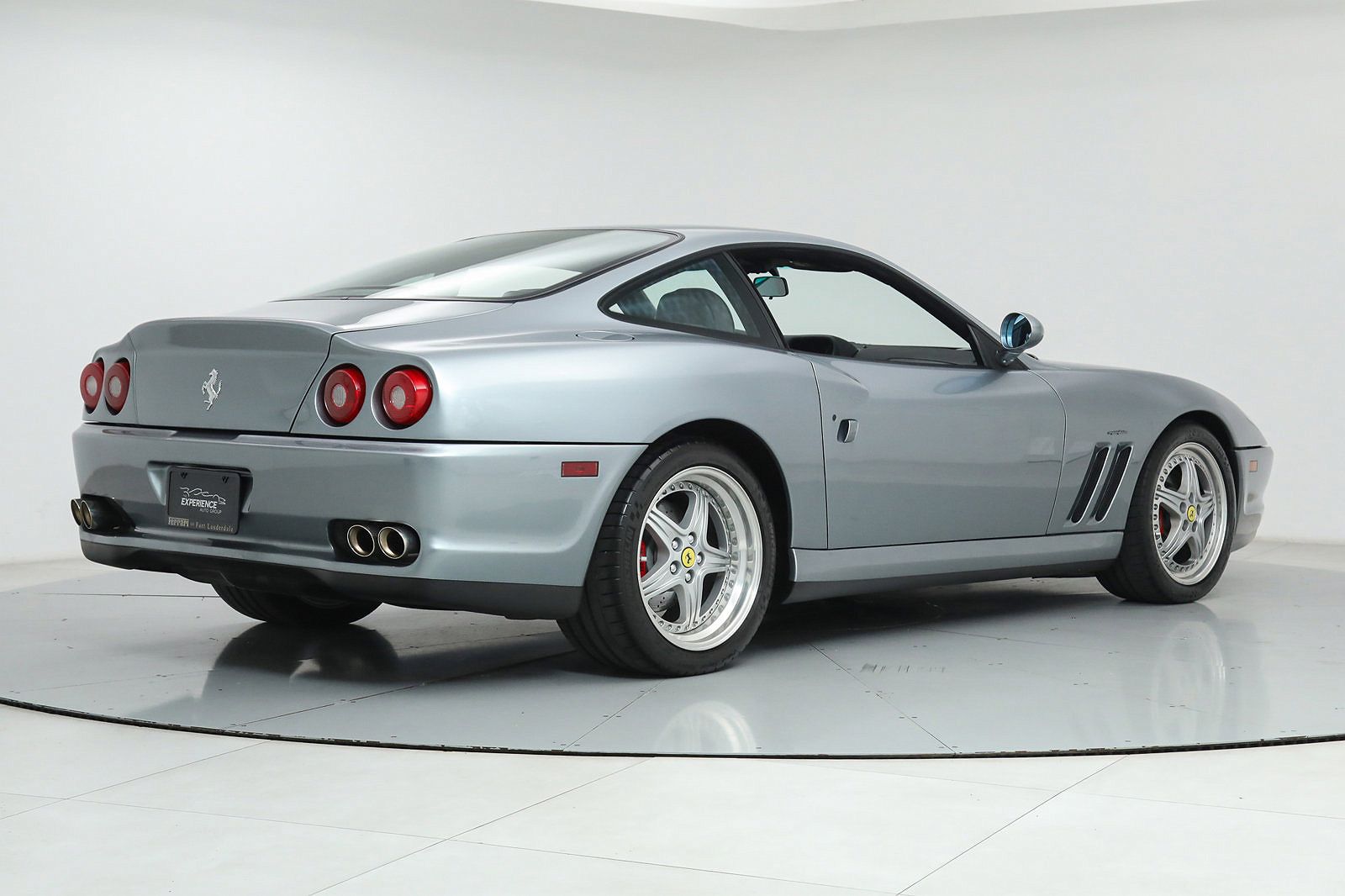 2001 Ferrari 550 Maranello image 1