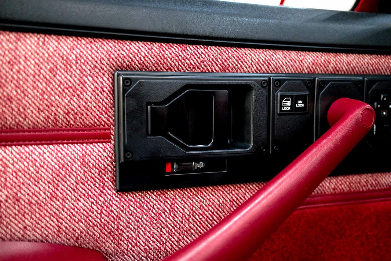 1989 Chevrolet Camaro IROC-Z image 50