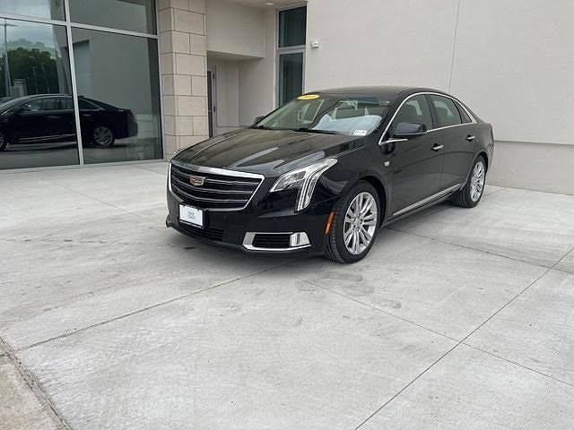 2019 Cadillac XTS Luxury image 0