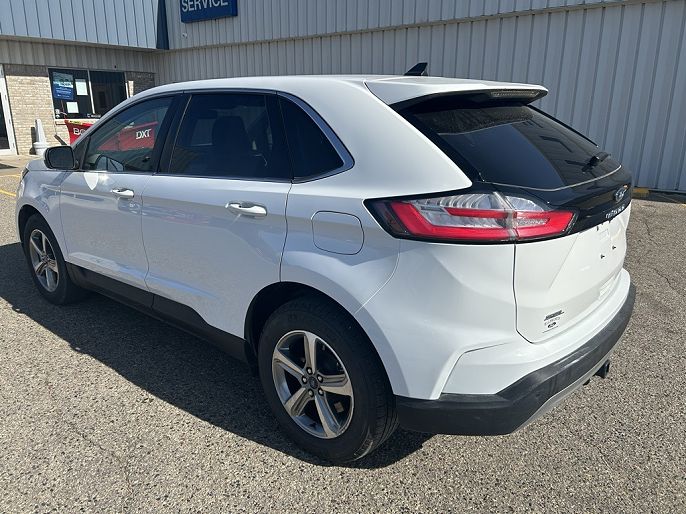 2021 Ford Edge