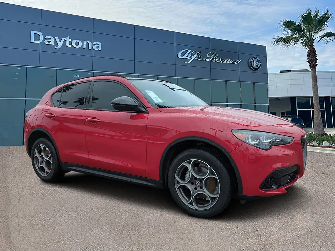 2025 Alfa Romeo Stelvio