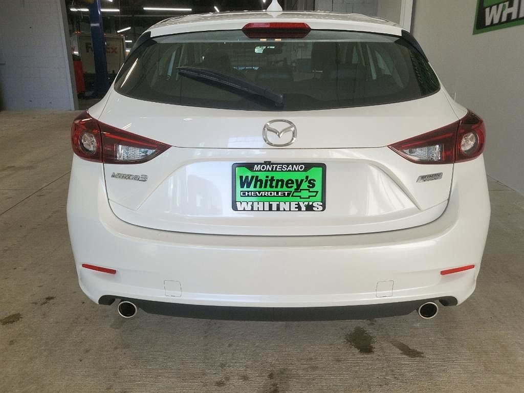 2018 Mazda Mazda3 Touring image 4