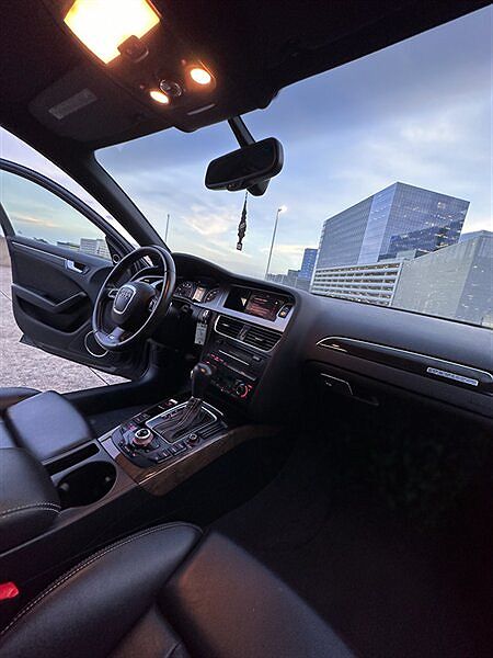 2011 Audi S4 Premium Plus image 16
