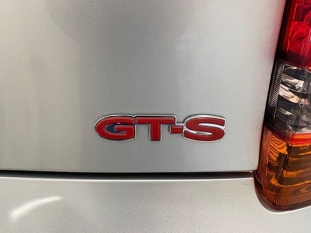 2002 Toyota Celica GTS image 11