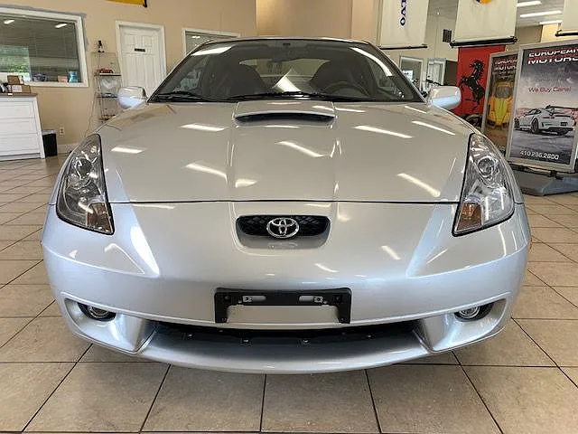 2002 Toyota Celica GTS image 1
