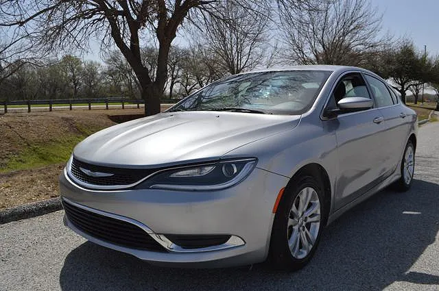 2016 Chrysler 200