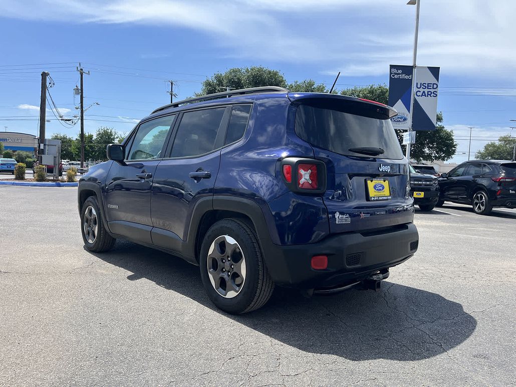 2017 Jeep Renegade Sport image 1