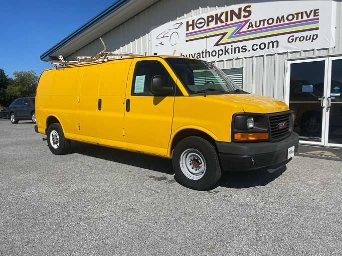 2011 GMC Savana