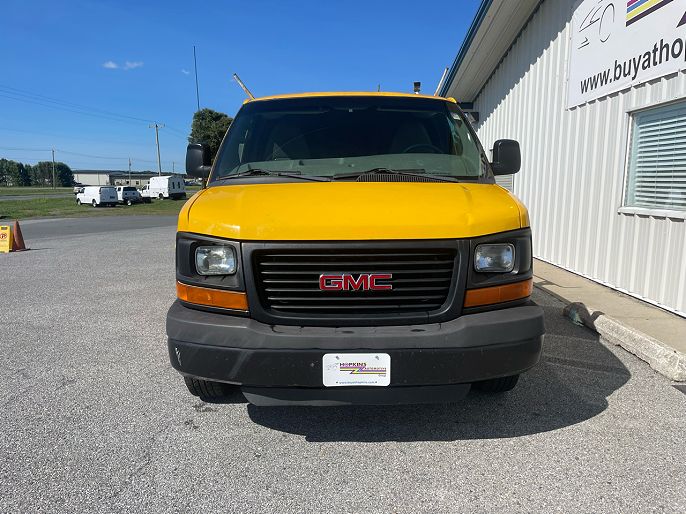 2011 GMC Savana